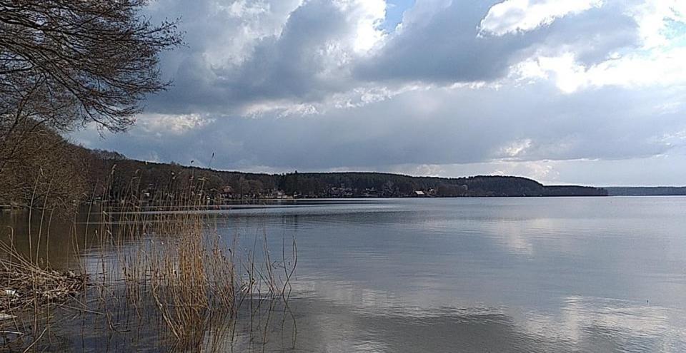 Ferienwohnung Cztery Pory Warmii Pluski Pokoje Do Wynajecia Exterior foto